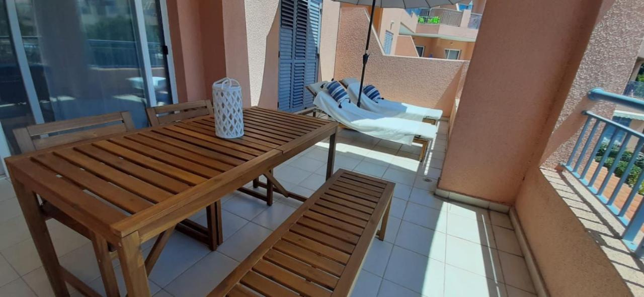 Limnaria - Superb, Modern 1br With Pool Views Apartment