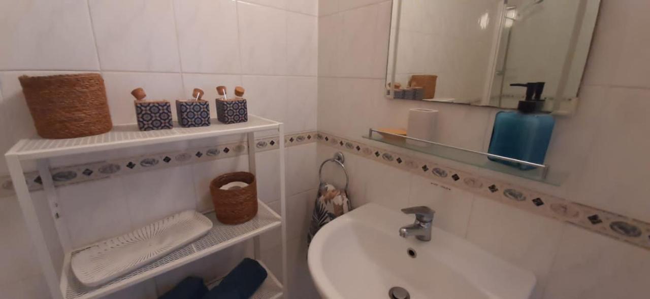 Appartement Limnaria - Superb, Modern 1br With Pool Views *